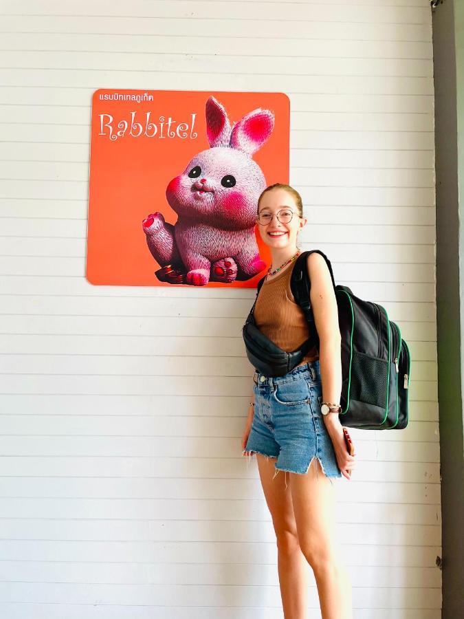 Hostel Rabbitel Phuket Exterior foto